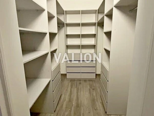 Продажа 4к квартиры Харьковское шоссе 188 Дарницкий район Левый берег.