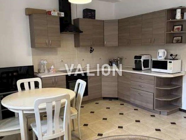 Продаж квартири 1-кімнатної квартири вул. Коновальця, 44а