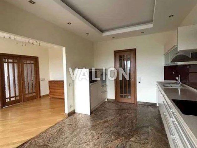 Продаж 6 кімнатної квартири, Печерськ вул. Предславинська 31/11