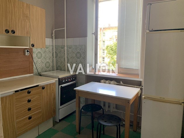 Продаж 1 кімн.квартири, пр.Леоніда Каденюка 3-А