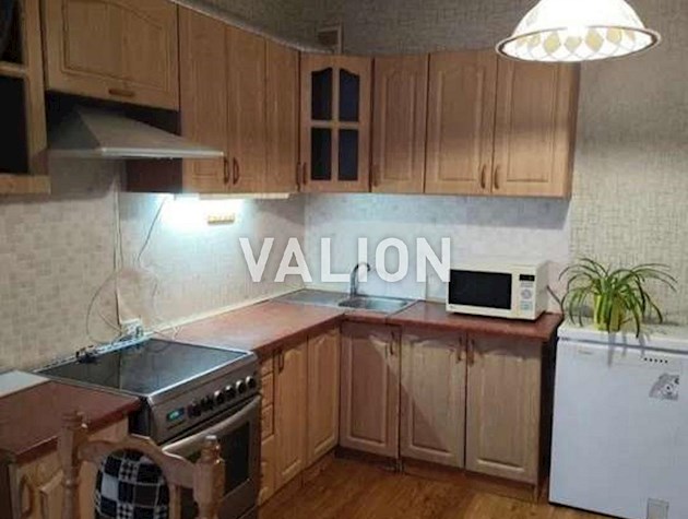 Продам 1-к квартиру ул. Вишняковская 5 Дарницкий район