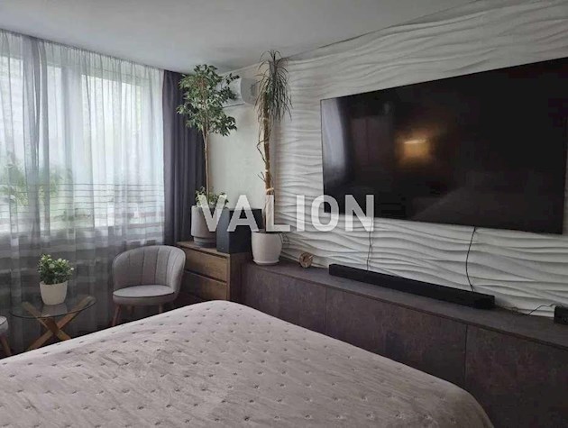 Продажа 2-комнатной квартиры на ул.Армянская, 6