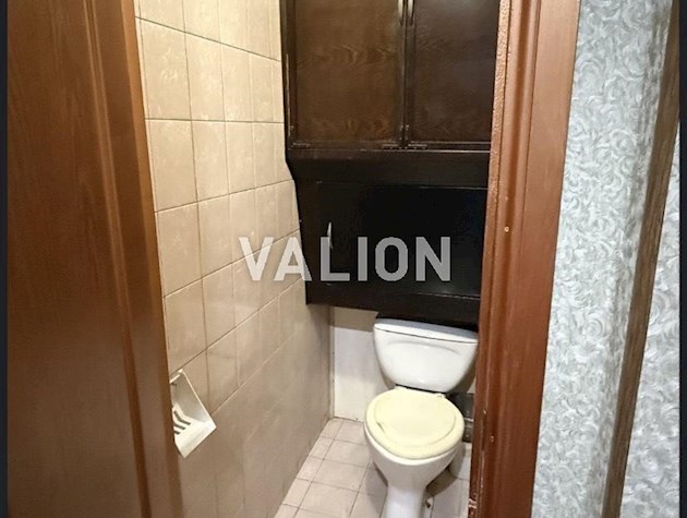 Продажа 4к квартиры по ул. Малокитаевской 7