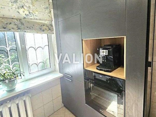 Продажа 3к квартиры 57 кв. м по ул. Василенко 23.