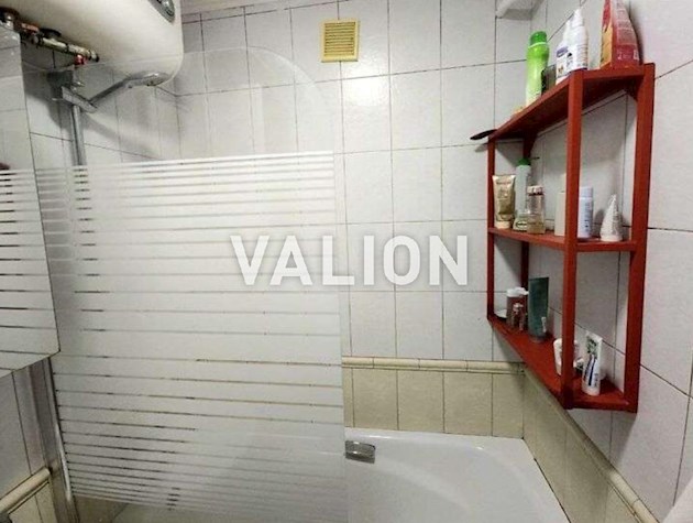 Продажа 3к квартиры 57 кв. м по ул. Василенко 23.