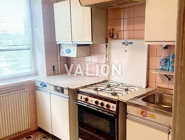 Продам 2-к квартиру ул.Олега Мудрака (Наумова) 27, Святошинский район