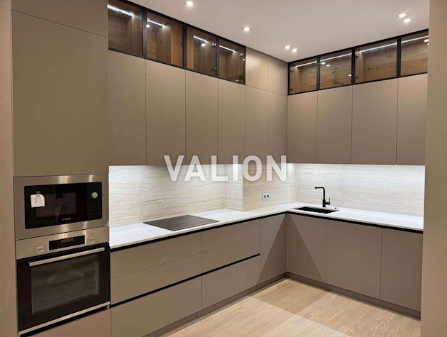 Продам 3-к квартиру вул.Верхогляду (Драгомирова)15б, Печерський район