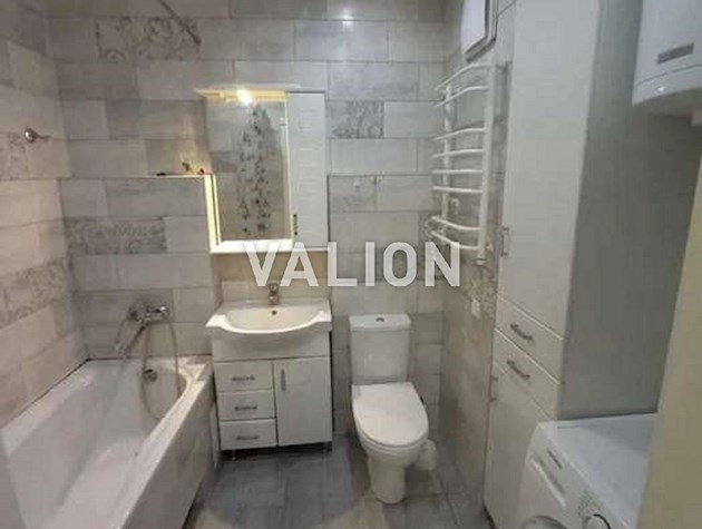 Продажа 1-комнатной квартиры по ул.Наумовича Владимира (Антонова-Овсеенко), 4а