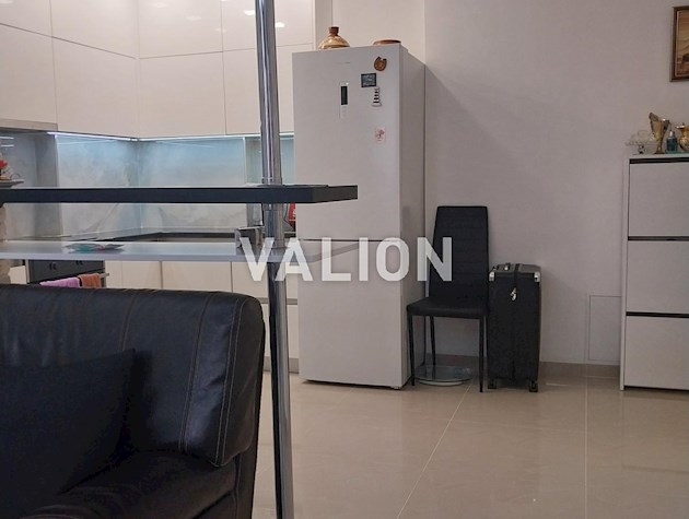 Без % Продам 1 ком. квартиру . ул Эрнста 16А, 5 этаж