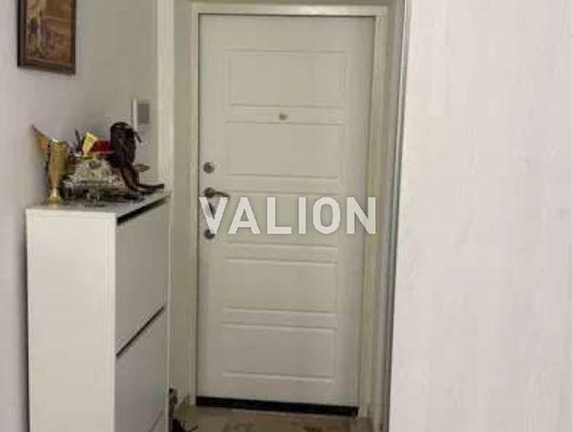 Без % Продам 1 ком. квартиру . ул Эрнста 16А, 5 этаж