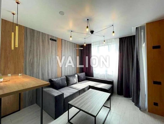 Продажа 2-к квартира ул. Лучевая 42