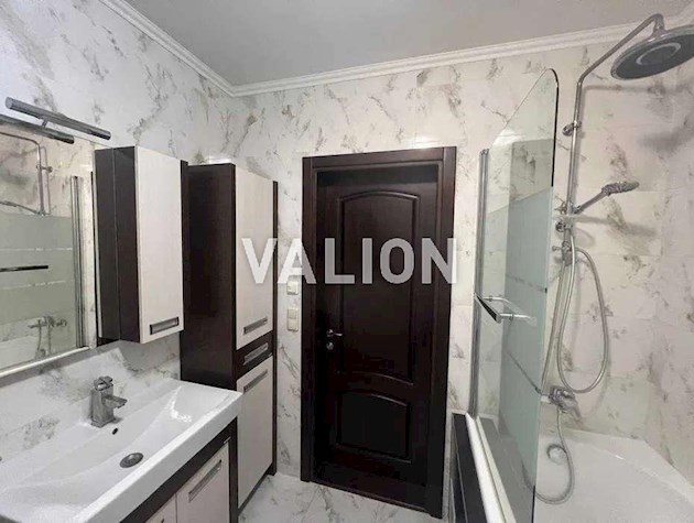 Продажа 3-комнатной квартиры по просп.Григоренко Петра, 23