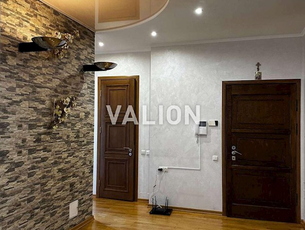 Продажа 4-х квартиры ул.Дмитриевская 13 Шевченковский район