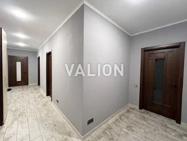 Продам 3 комнатную квартиру ЖК Karaway Tower