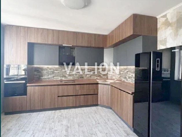 Продам 3 комнатную квартиру ЖК Karaway Tower