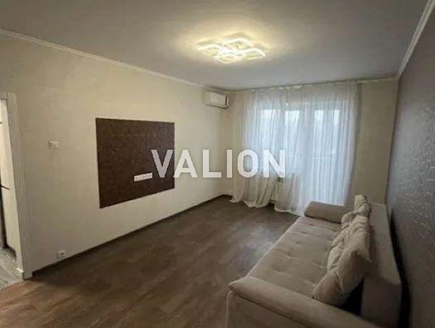 Продажа 2-комнатной квартиры с ремонтом, ул. Кошица 7, метро Позняки