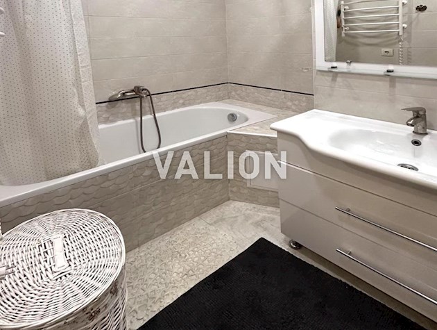 Продается 3-комнатная квартира в ЖК Отдых ул. Анатолия Петрицкого, 21