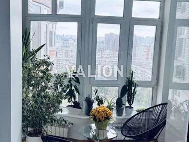 Продаж 2-к квартири вул.Калнишевського Петра (Майорова) 7, Оболонський район