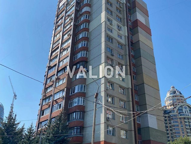 Продаж 3-к квартири вул.Старонаводницька вул.8а Печерський район