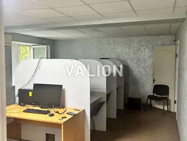 Продаж 3-к квартири Харківське шосе 21/3 Дарницький район