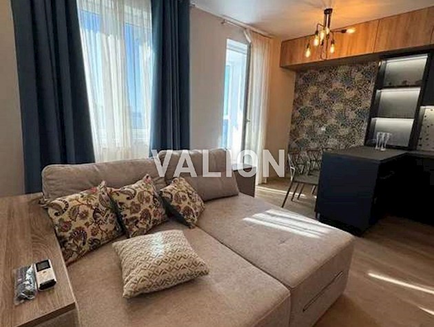 Продаж 1-к квартири вул.Васильківська 37, Голосіївський район