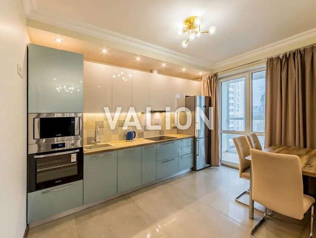 Продаж 1-к квартири вул. Пріорська 16