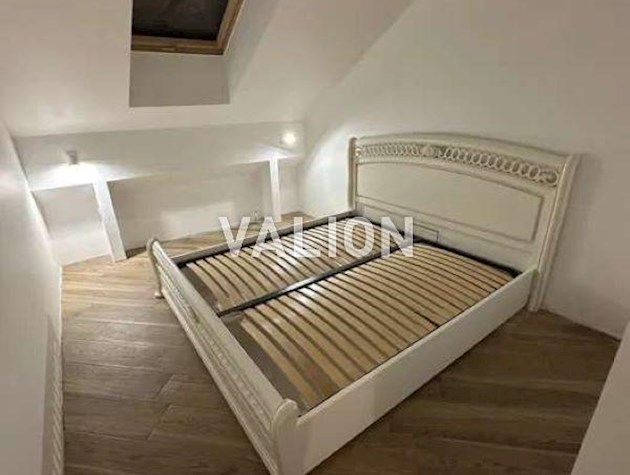 Продаж дворівневої квартири ЖК Комфорт Таун вул.Регенераторна 4