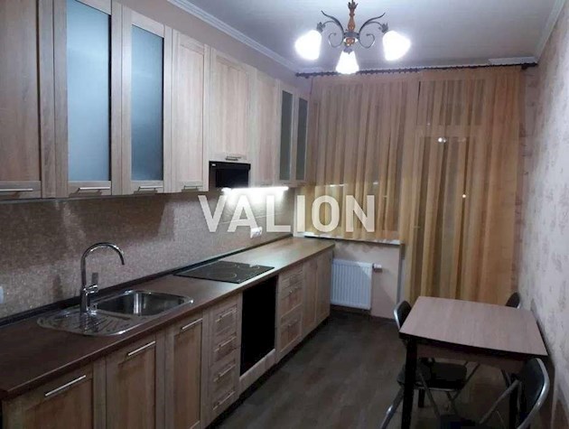 Продажа 1-к квартиры ул Драгоманова 2А Дарницкий район