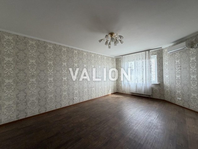 Продажа 1-комн.квартиру ул. Иорданская 1, метро Оболонь