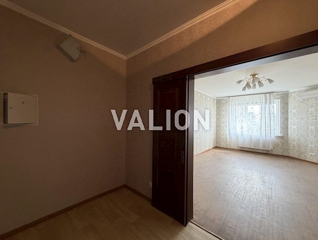 Продажа 1-комн.квартиру ул. Иорданская 1, метро Оболонь