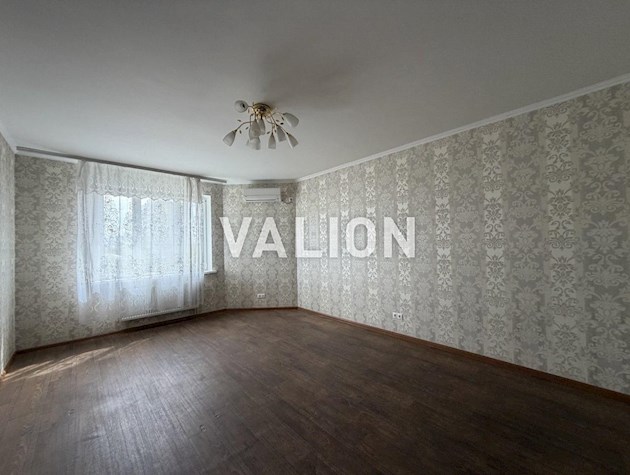 Продажа 1-комн.квартиру ул. Иорданская 1, метро Оболонь