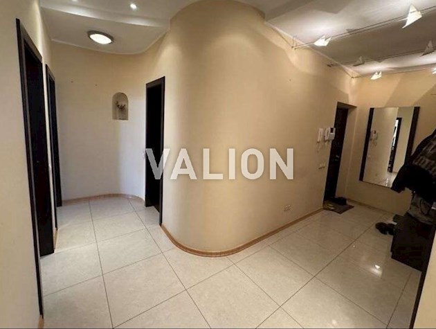 Продажа 3-к квартиры просп. Владимира Ивасюка 8a