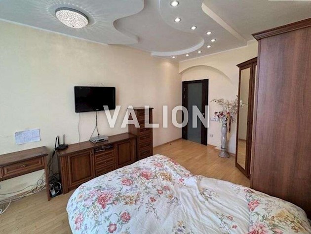 Продажа 3-к квартиры просп. Владимира Ивасюка 8a