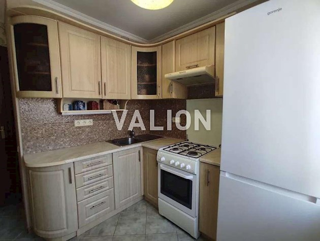 Продаж 2-кімнатної квартири по вул.Ольжича, 14а