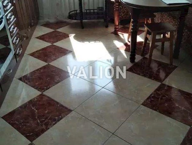 Продаж 2-к квартири вул. Михайла Драгоманова 1б