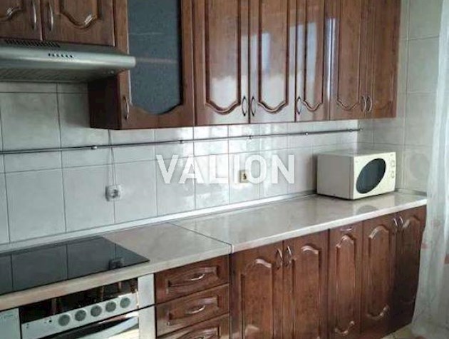 Продаж 2-к квартири вул. Михайла Драгоманова 1б