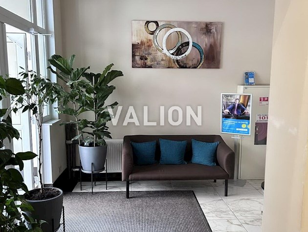 Продам 3-к квартиру ул Краковская ул.4б Днепровский район