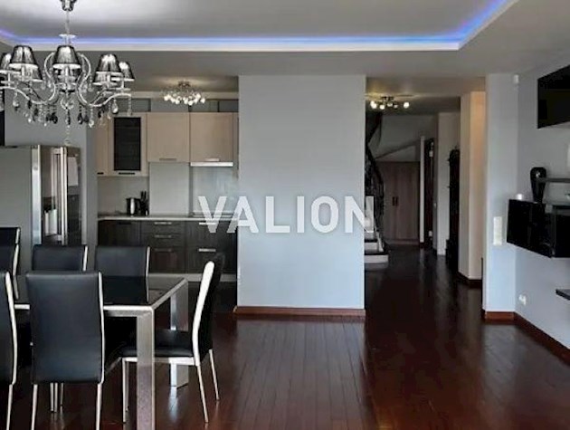 Продажа 3-к квартиры ул. Кадетский Гай 6