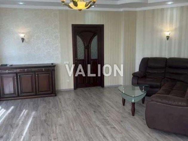 Продажа 2-к квартиры ул. Ревуцкого 9