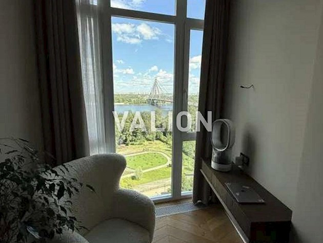 Продажа 3-к квартиры Ивасюка Владимира (Героев Сталинграда) просп.2д Оболонский район