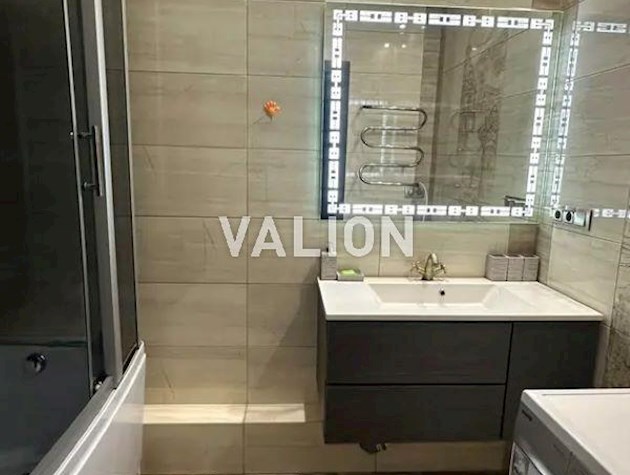 Продажа 2-к квартиры ул. Елены Пчелки 6а