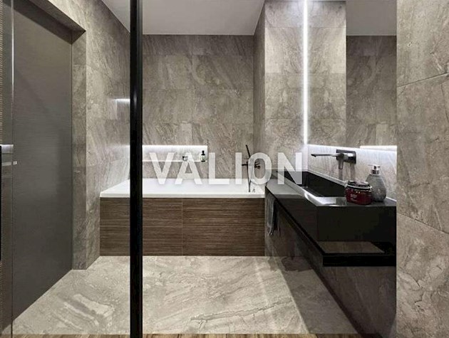 Продажа: Трехкомнатная квартира на ул. Никольско-Слободская, 15 в ЖК Русановская Гавань