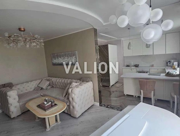 Продажа 2комнатной квартиры ул. Здолбуновская 13