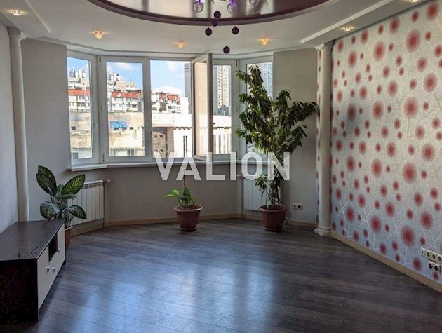 Продажа 3-комнатной квартиры ул.Гмыри Бориса 6, Дарницкий район