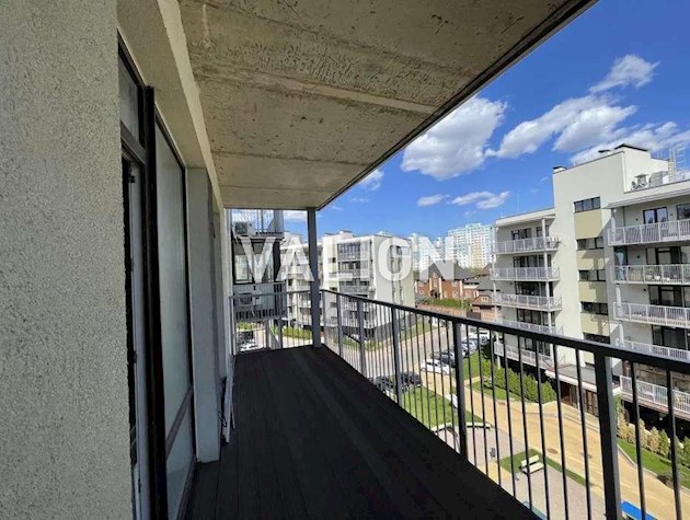 Продаж 1-к квартири вул. Замковецька 86