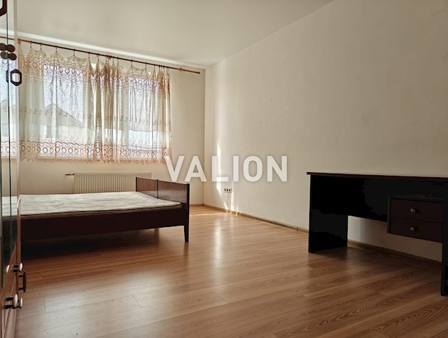 Продається 2 кімнатна квартира 70,4 кв.м Світославського (Чкалова) 41