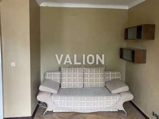 Продаж 1-к квартири вул. Ружинська 11