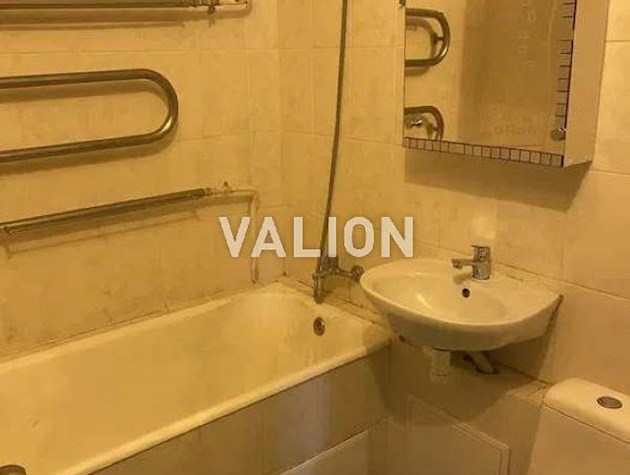 Продаж 1-к квартири вул. Ружинська 11