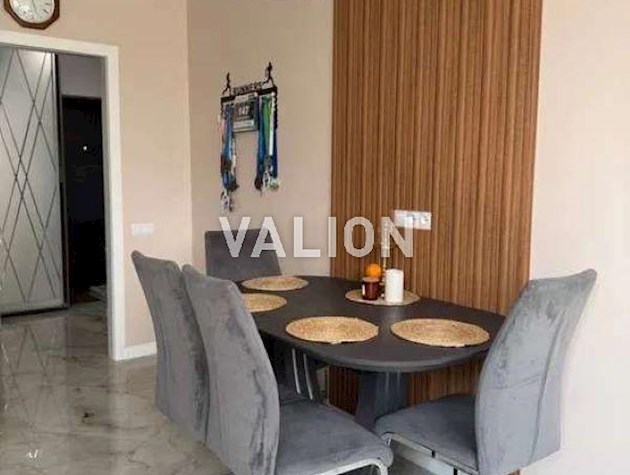 Продажа 1-к квартиры ул. Елены Пчелки 7