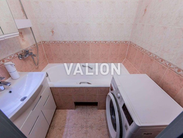 Продажа 2к квартиры по ул. Рейгана Рональда,16